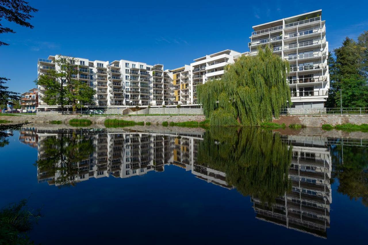 Riverside Apartments Ceske Budejovice Exterior foto